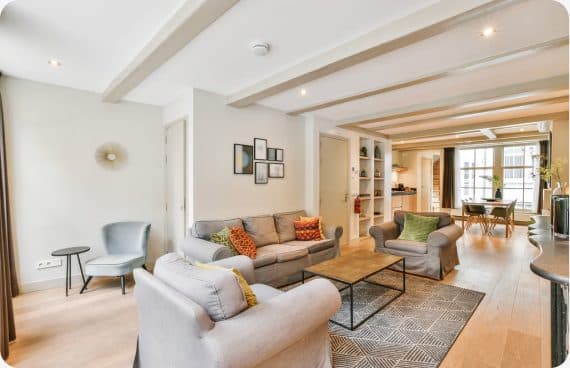 Furnished living room in a Miland listing